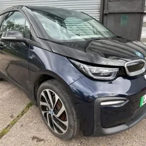 2022 BMW i3 Electric Hatchback with Front Damage – Cream Interior, 18" Wheels - Image 2