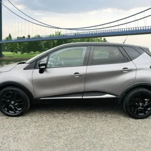 2017 Renault Captur 1.2 TCe Energy Dynamique S Nav SUV 5dr - Image 7
