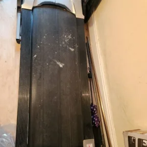 Free treadmill working but emergency key missing