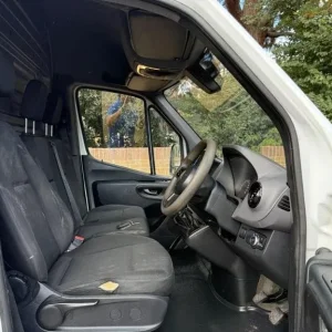 2019 Mercedes-Benz Sprinter 2.1 CDI 143bhp High Roof 3-Seater Cab - Image 7