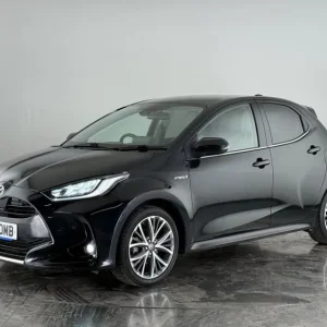 2020 Toyota Yaris 1.5 VVT-h Excel E-CVT Euro 6 5-door Hatchback - Image 4