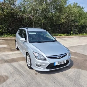 2011 Hyundai i30 1.4 Comfort 5dr Estate Petrol Manual - Image 2
