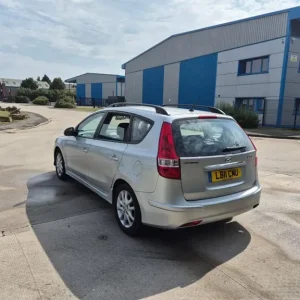 2011 Hyundai i30 1.4 Comfort 5dr Estate Petrol Manual - Image 6