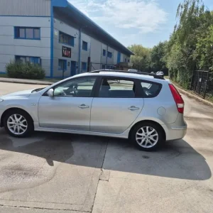 2011 Hyundai i30 1.4 Comfort 5dr Estate Petrol Manual - Image 7