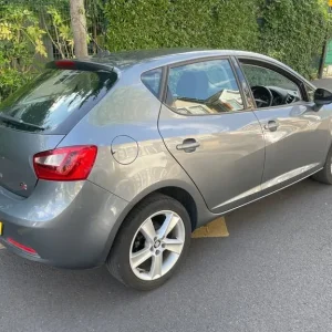 IBIZA Seat, 2017 Hatchback, Manual, 5 Doors - Image 4