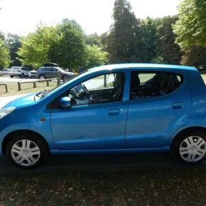 2010 Nissan Pixo 1.0 n-tec Hatchback - Image 4