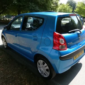 2010 Nissan Pixo 1.0 n-tec Hatchback - Image 5