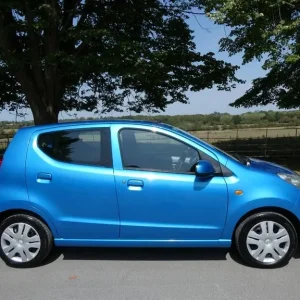 2010 Nissan Pixo 1.0 n-tec Hatchback - Image 8