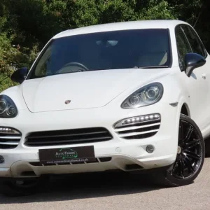 2013 Porsche Cayenne 3.0 TD V6 Diesel Estate - Image 2