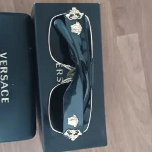 Versace Medusa sunglasses - Image 4