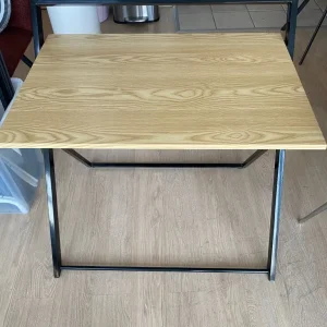 Fold-up Desk