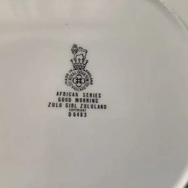 Royal Doulton Africa Series Large Dinner Plates