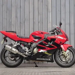2002 Honda CBR600F Red Motorbike - Image 3