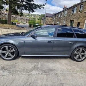 2012 Audi A4 Avant Black Edition Sline - Image 6