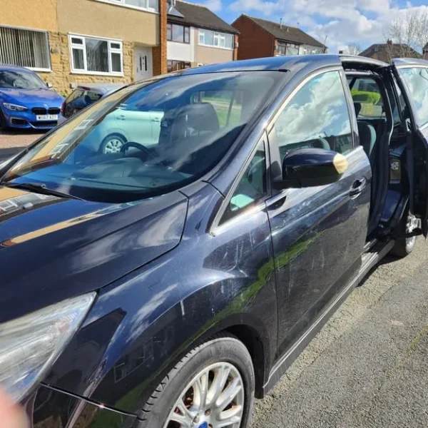 Ford Cmax spare part with engine running
