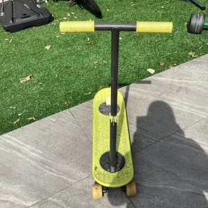 Skateboard scooter - Image 2
