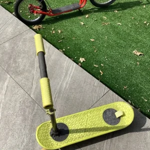 Skateboard scooter