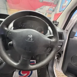 2016 Peugeot Expert 2.0 HDI Panel Van - Image 7