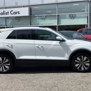2024 Volkswagen T-Roc Match 1.5 TSI 150PS - Image 4