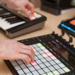 Female Vocalist wanted – Electronic / Drum n Bass / R&B Project