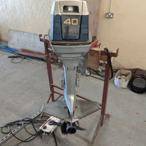 40hp Evinrude outboard - Image 4