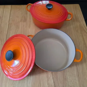 Le creuset pots - Image 2