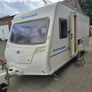 2009 Bailey Ranger 460 4 Berth Lightweight Caravan with Awning - Image 2