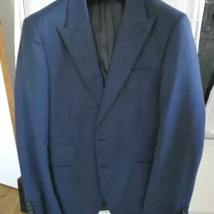 Two Men's Suits - Image 7
