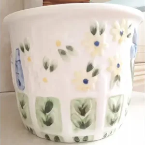 Cream White Raised Floral Jardiniere Pot 120mm x 158mm - Image 4