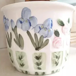 Cream White Raised Floral Jardiniere Pot 120mm x 158mm