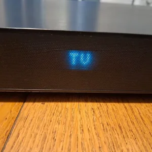 Panasonic SC-HTE80 sound bar and TV system - Image 4