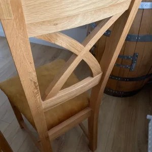 Oak dining chairs as new - Image 4