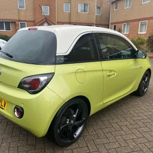 Vauxhall Adam 1.4 2013 hatchback, 3 doors, manual - Image 2
