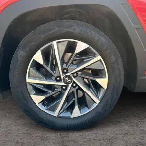 2022 Hyundai Tucson 1.6 T-GDi Premium 5-door SUV - Image 3