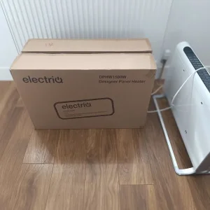 Electriq 1500W Smart Wall Panel Heater with Thermostat and Weekly Timer x 3 - Image 2