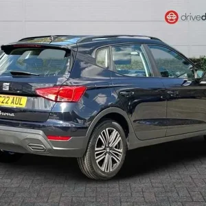 2022 SEAT Arona 1.0 TSI EVO SE Manual SUV - Image 3