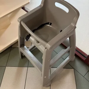Children’s High Chair - Image 2
