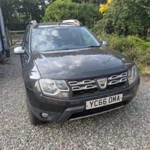 2016 Dacia Duster 5-door hatchback - Image 2