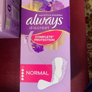 Always Discreet Pads and Liners bundle - Image 5