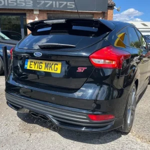 2016 Ford Focus 2.0T EcoBoost ST-3 Euro 6 5dr Hatchback - Image 4
