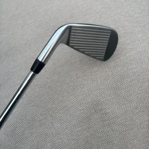 Titleist 2 iron - Image 4