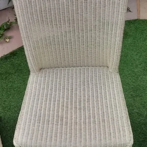 Four cream Vincent and Sheppard chairs - Image 2