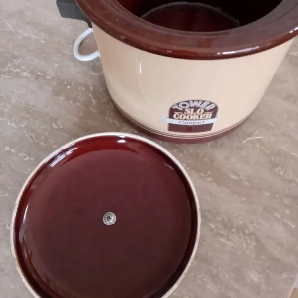 Vintage Tower Slow Cooker