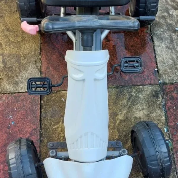 Unisex white and black go kart