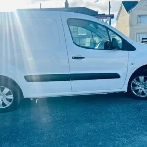 2018 Citroen Berlingo 1.6 BlueHDi Panel Van - Image 3
