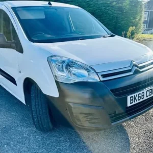 2018 Citroen Berlingo 1.6 BlueHDi Panel Van - Image 8
