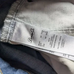 28" Waist Mens Jeans - Image 5