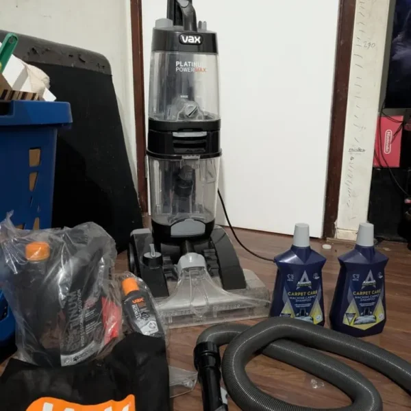 Vax Platinum carpet washer