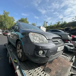 KIA CARENS 2008 2.0 DIESEL BREAKING