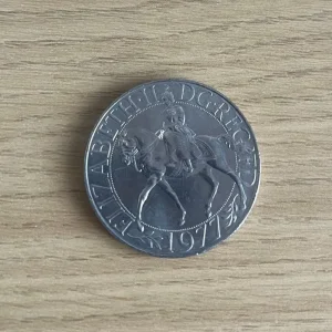 1977 Queen Elizabeth II Silver Jubilee Crown Coin - Image 2